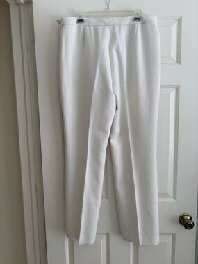 Women’s White Textured Straight-Leg Pants
